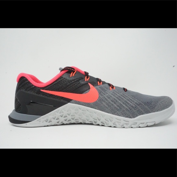 Women’s Nike Metcon 3 Training Shoes Grey Pink - Picture 6 of 8